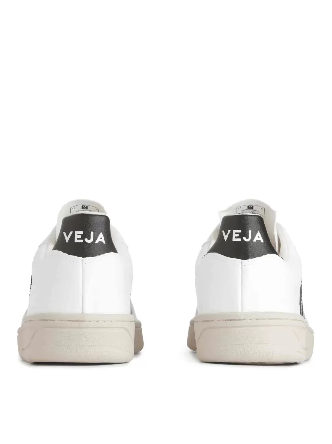 Veja V-10 Trainers