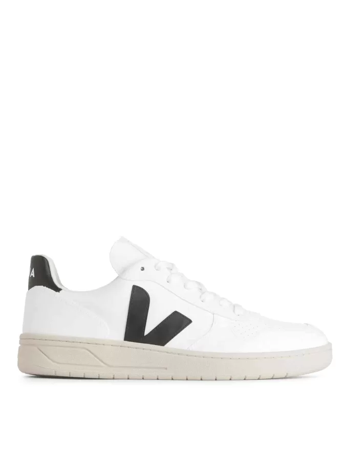 Veja V-10 Trainers
