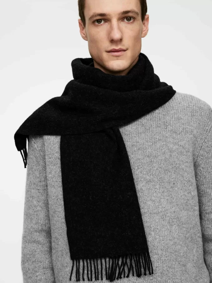 Wool Scarf