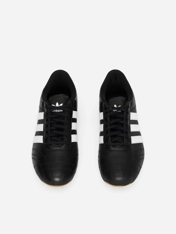 adidas Taekwondo trainers