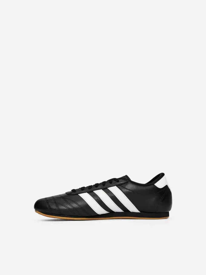 adidas Taekwondo trainers