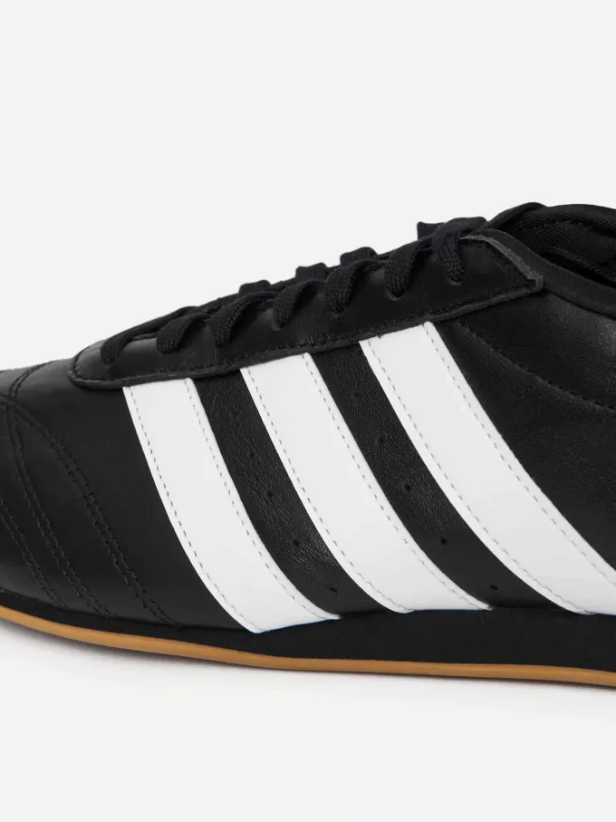 adidas Taekwondo trainers